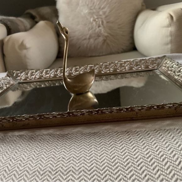 Vintage rectangular vanity mirror, dresser tray with feet 15” x 10” - Picture 5 of 7